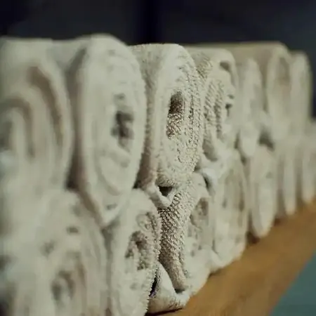 Botel Unieke Beleving Op Het Water, De Prinsenboot. Spaarndam